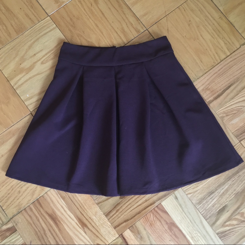 The Limited deep purple skirt size 2